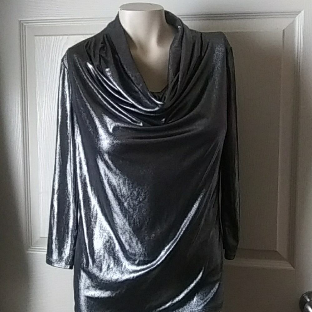 Premise Silver tone Top